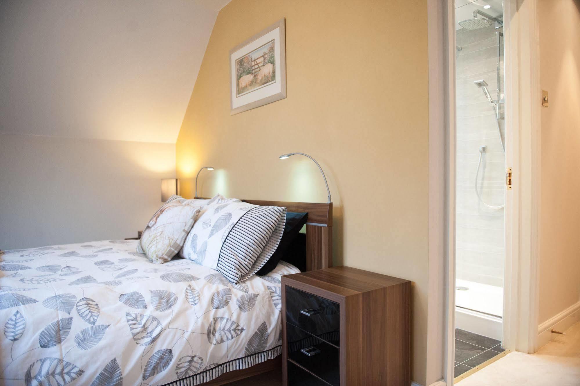 Homelands Apartment Cheltenham Extérieur photo